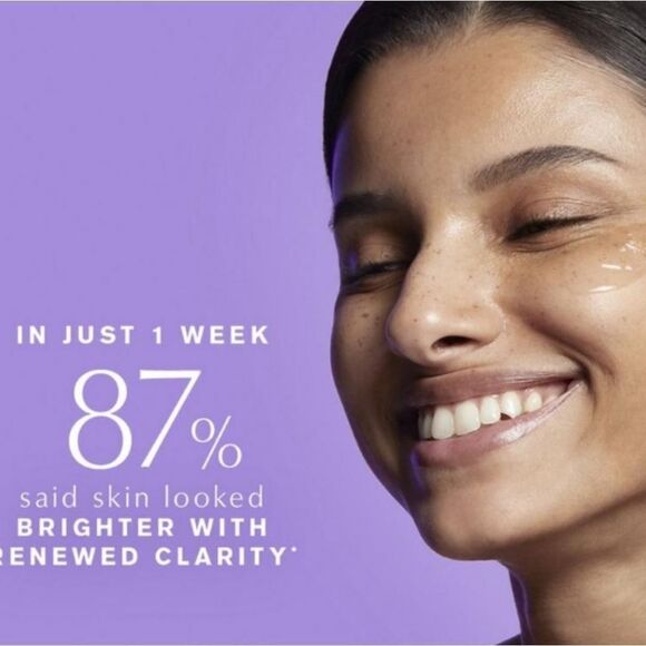 Estée Lauder Perfectionist Pro Rapid Brightening Serum 1.7 oz - Picture 4 of 5